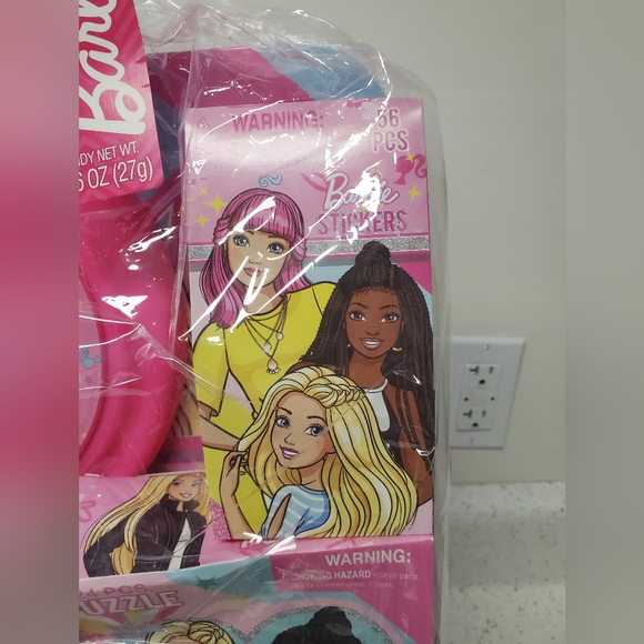 Barbie Toy/Candy Gift Basket - Picture 4 of 10